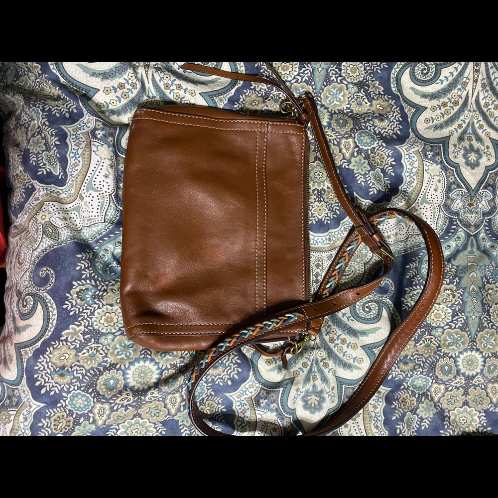 Fossil crossbody with beautiful strap